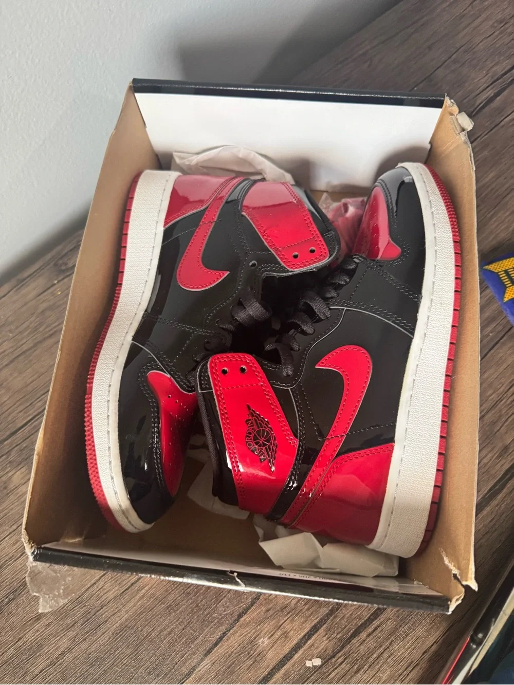 Nike Jordan 1s Red Toe with Box High-Top Sneakers - Black & Red